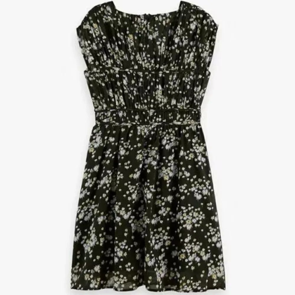 Scotch & Soda V-Neck Fit & Flare Mini Floral Dress in Size 40